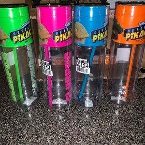 Case 12 7-11 Detective Pikachu Slurpee Cups